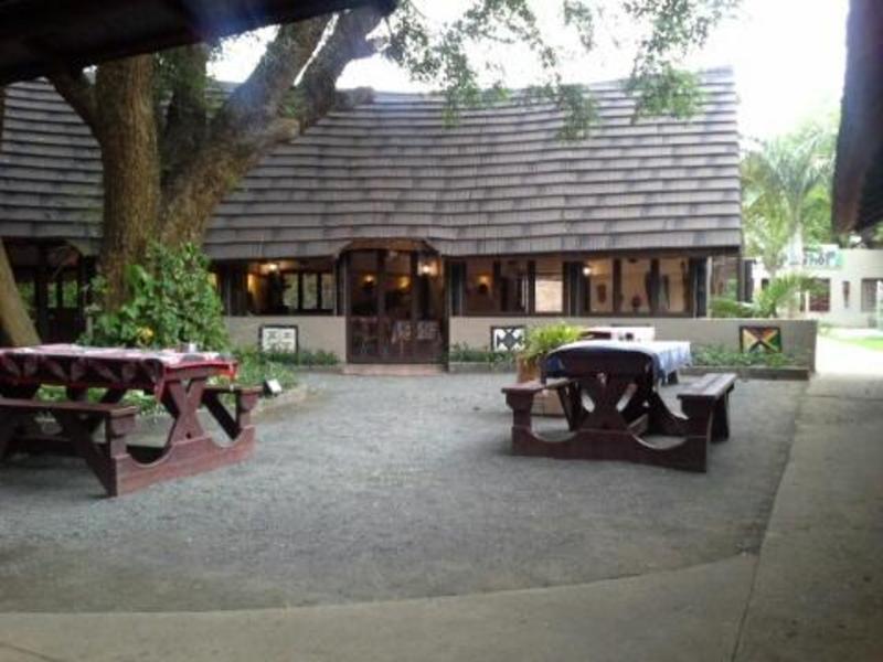 Gooderson Dumazulu Lodge Hluhluwe Ngoại thất bức ảnh