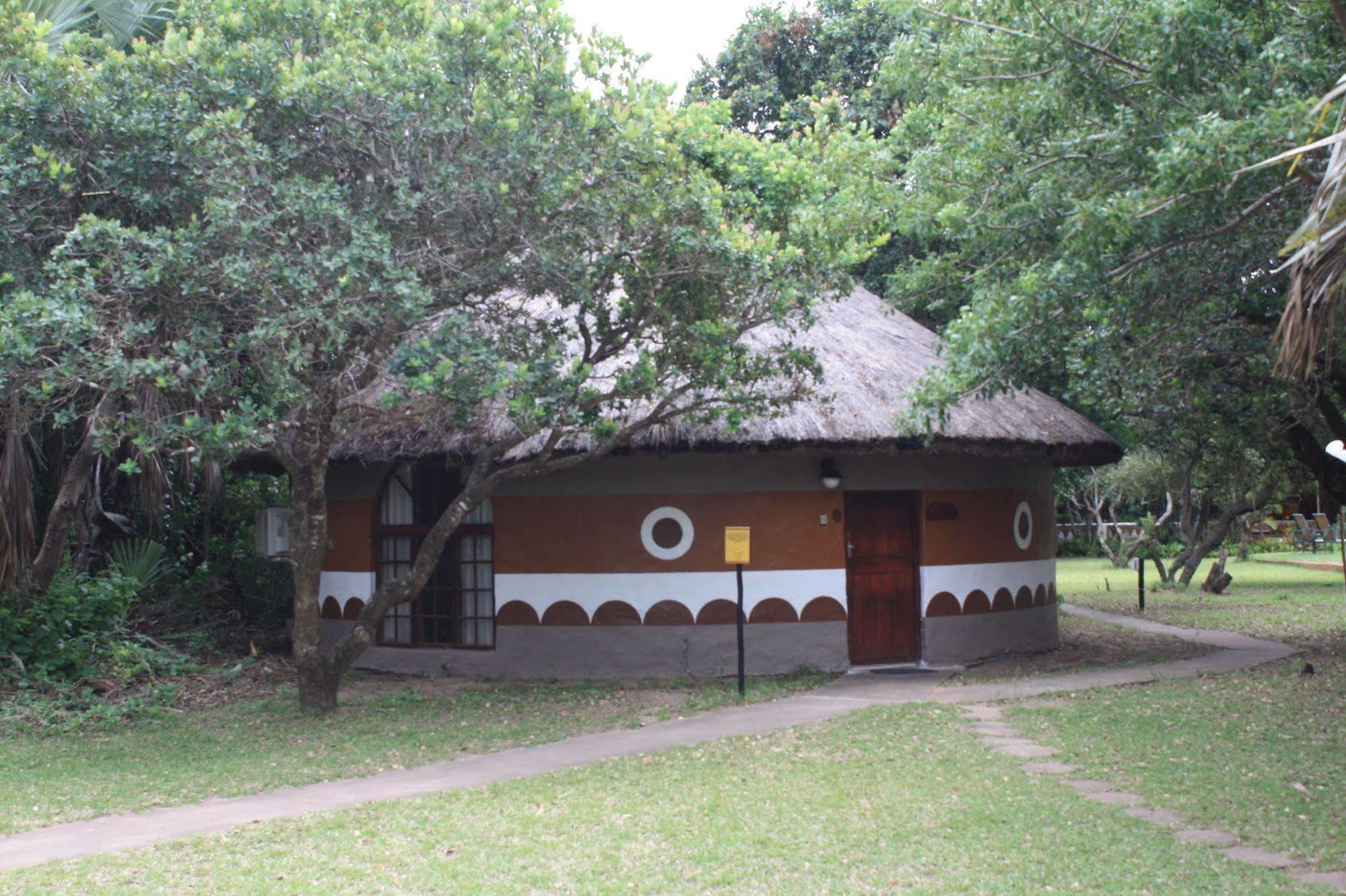 Gooderson Dumazulu Lodge Hluhluwe Ngoại thất bức ảnh