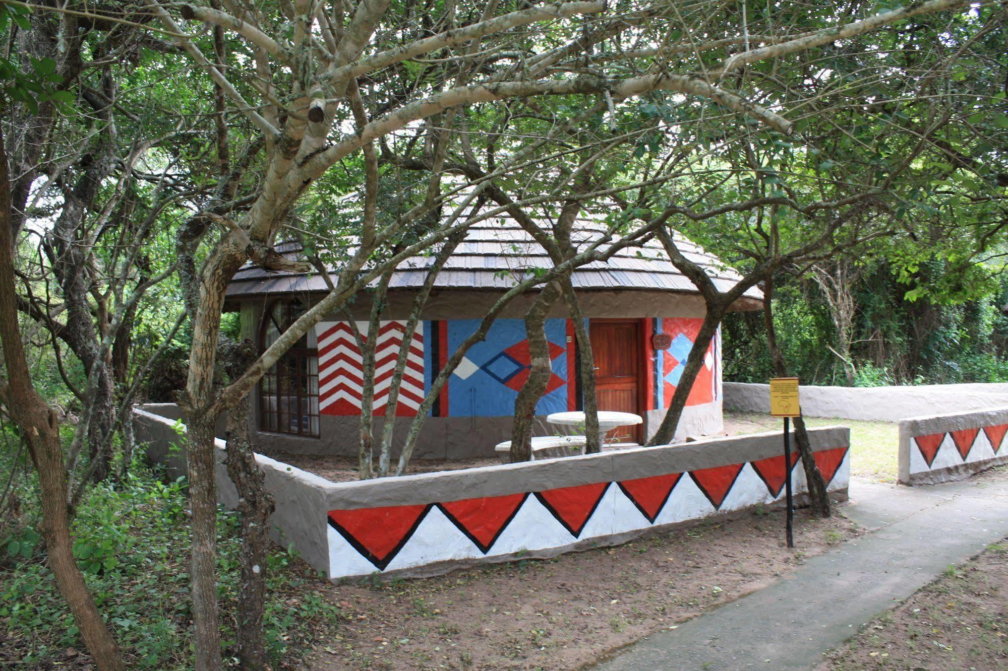 Gooderson Dumazulu Lodge Hluhluwe Ngoại thất bức ảnh