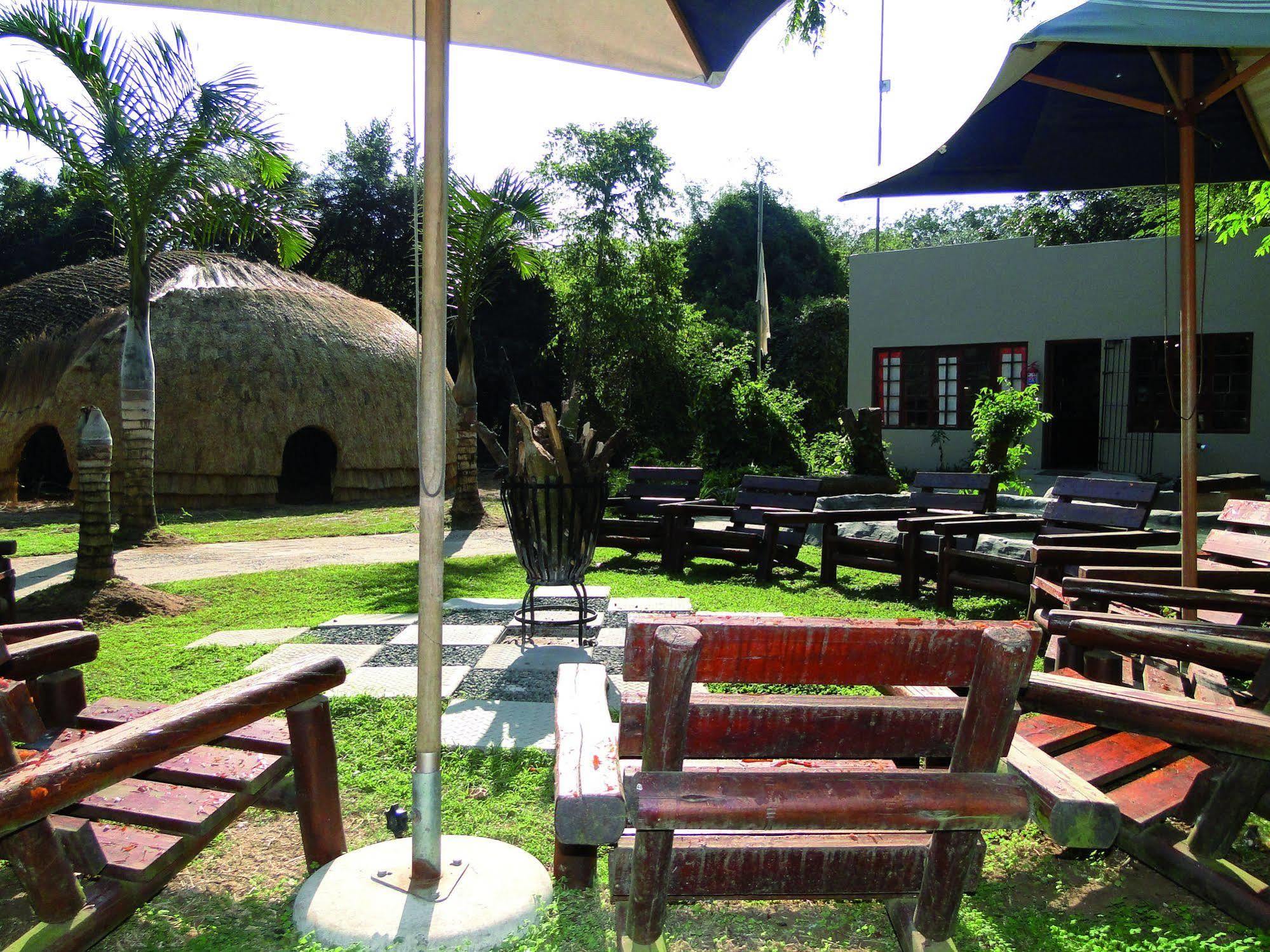 Gooderson Dumazulu Lodge Hluhluwe Ngoại thất bức ảnh