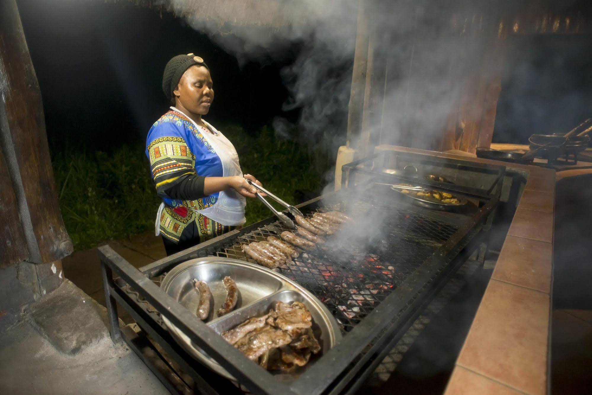 Gooderson Dumazulu Lodge Hluhluwe Ngoại thất bức ảnh