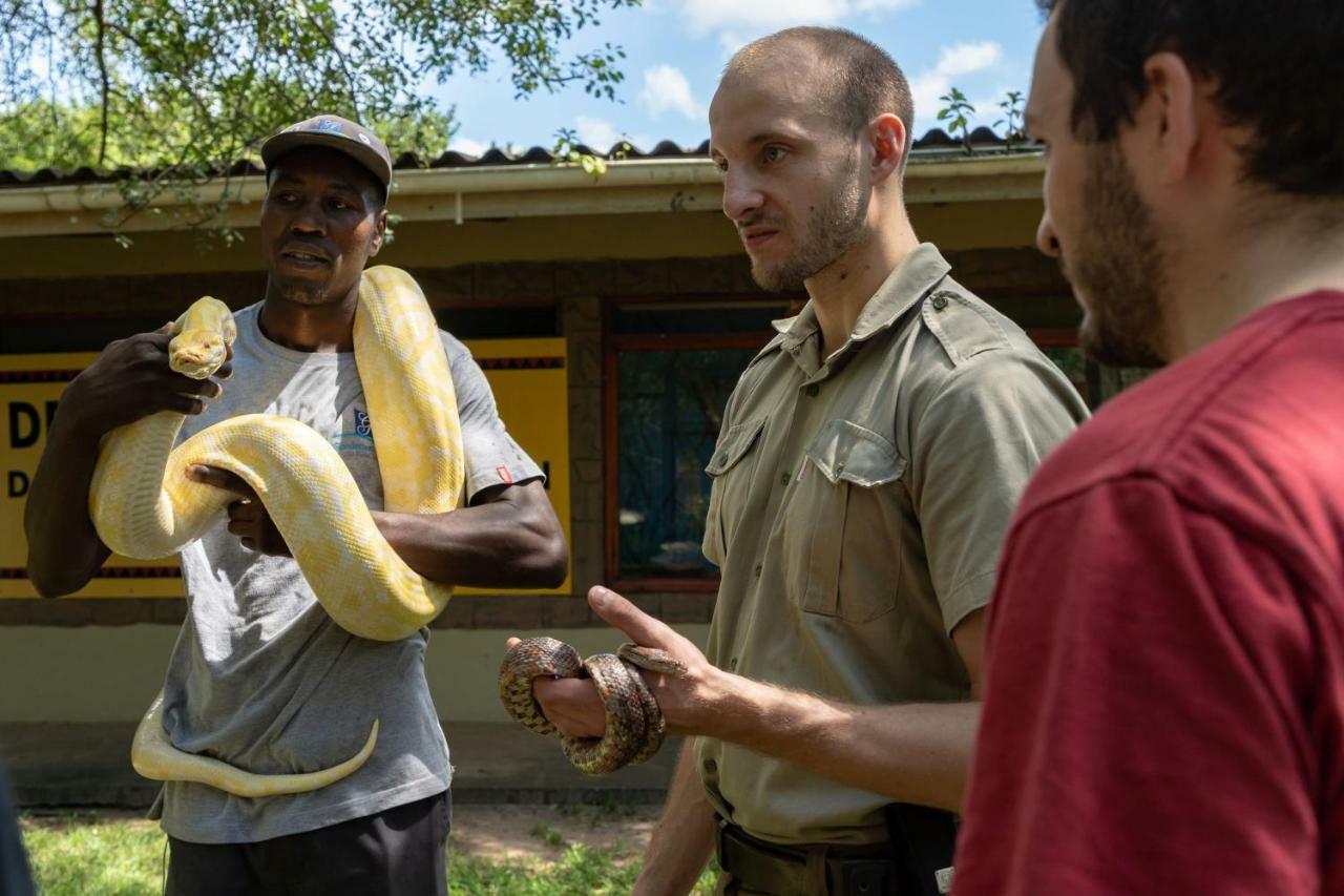 Gooderson Dumazulu Lodge Hluhluwe Ngoại thất bức ảnh