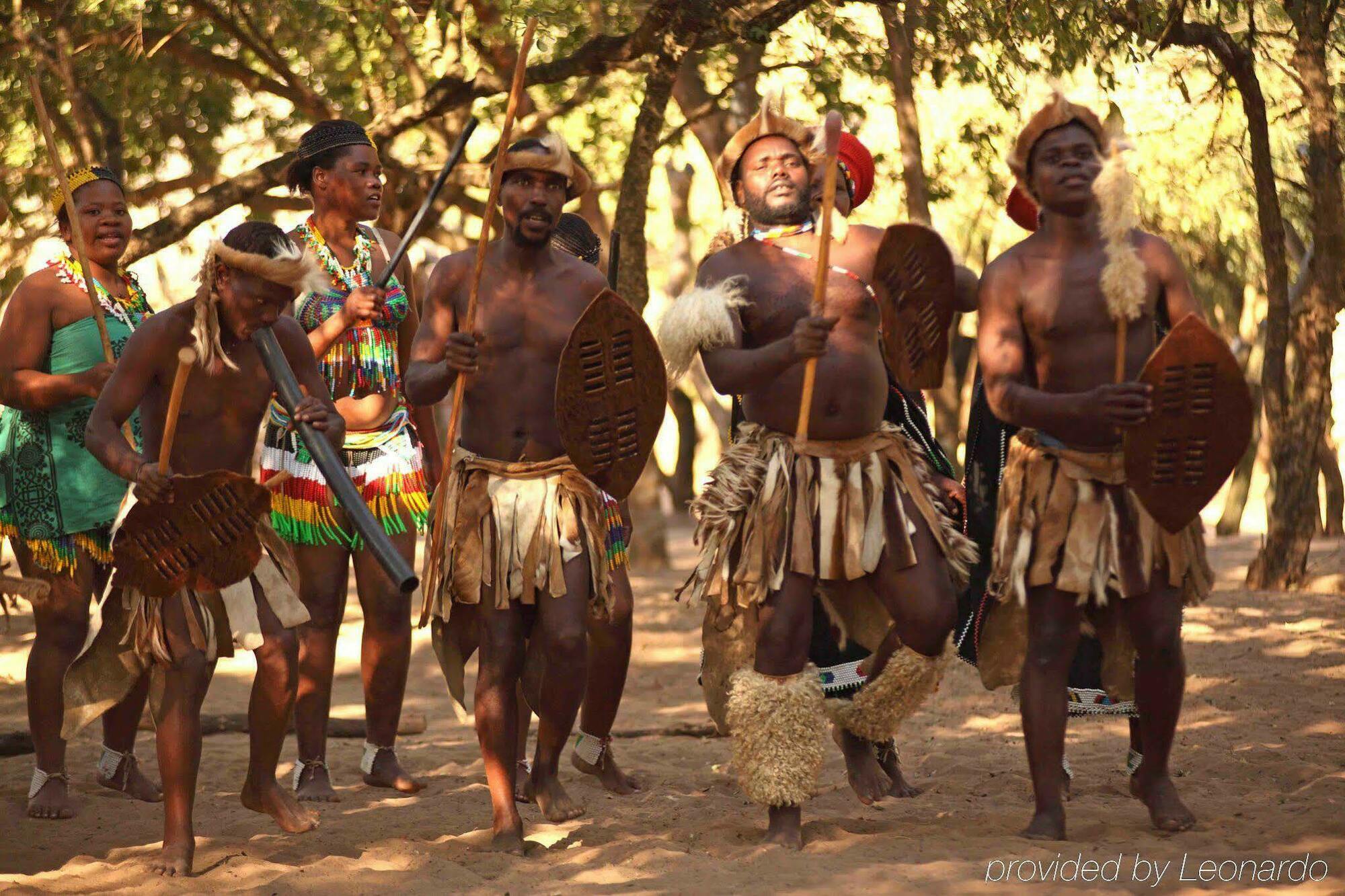 Gooderson Dumazulu Lodge Hluhluwe Ngoại thất bức ảnh